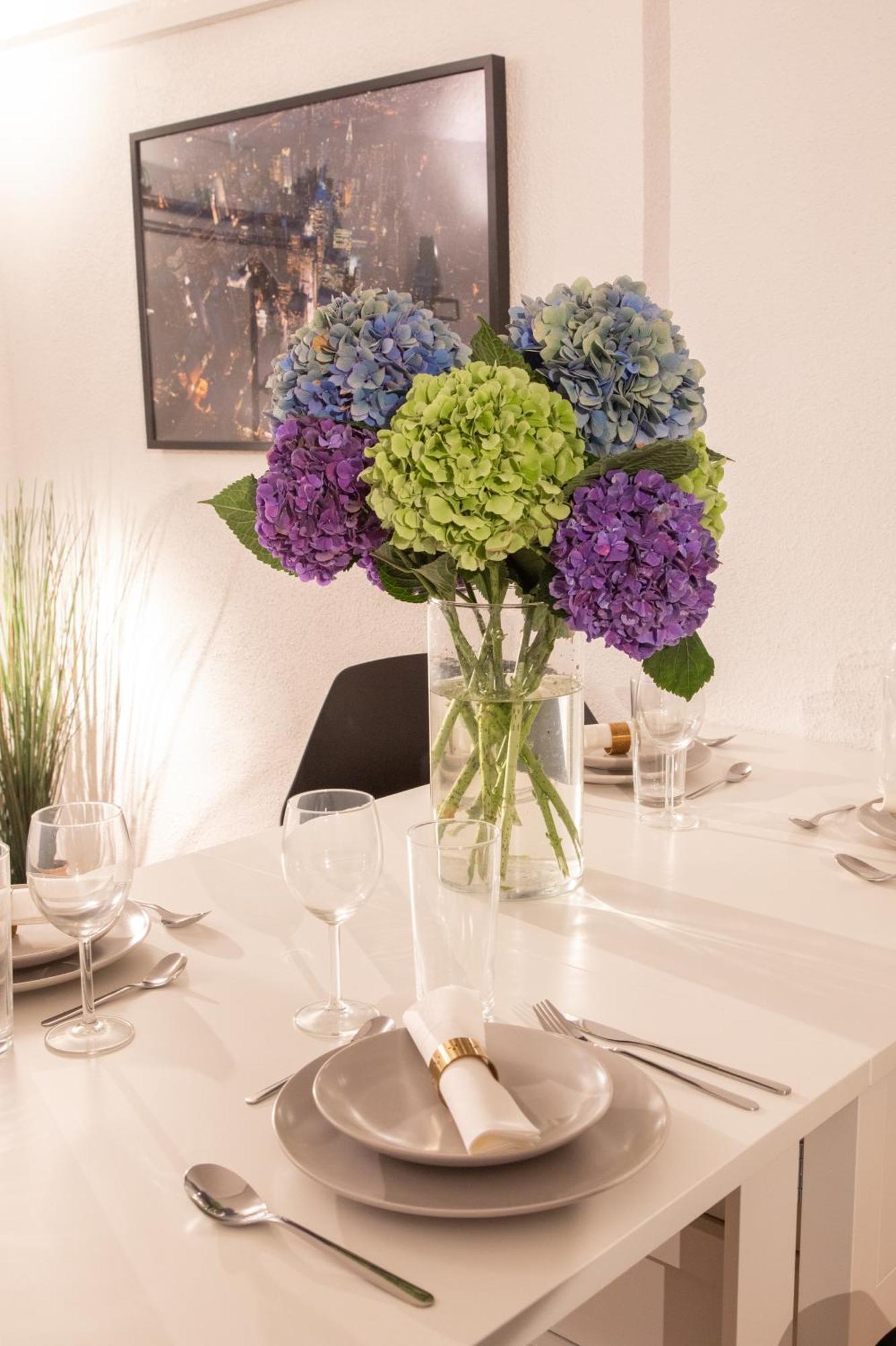 Апартаменты Homely - Spacious Flat Quiet, Friedrichstrasse, River